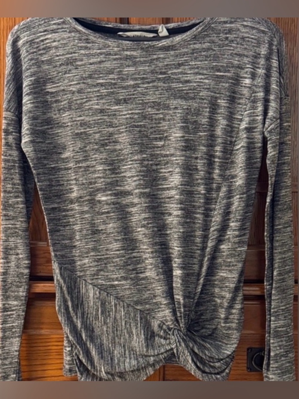 Athleta Essence Twist Knot Crewneck Tee Yoga Pilates Active Space Dye Stretch